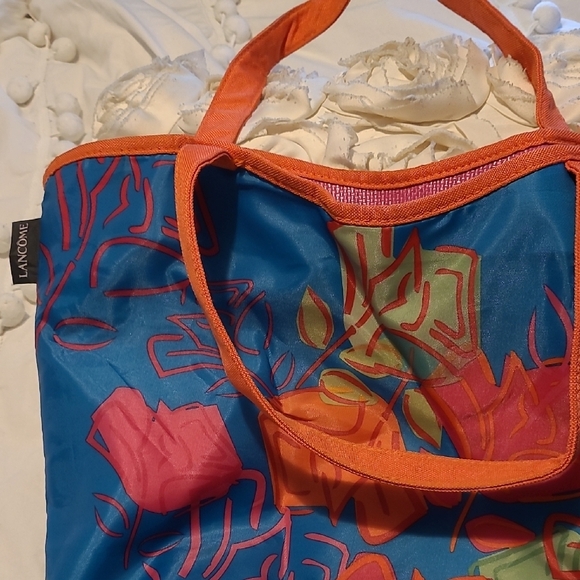 Reverable Lancome Shopping, Beach Bag /tote - Picture 1 of 2